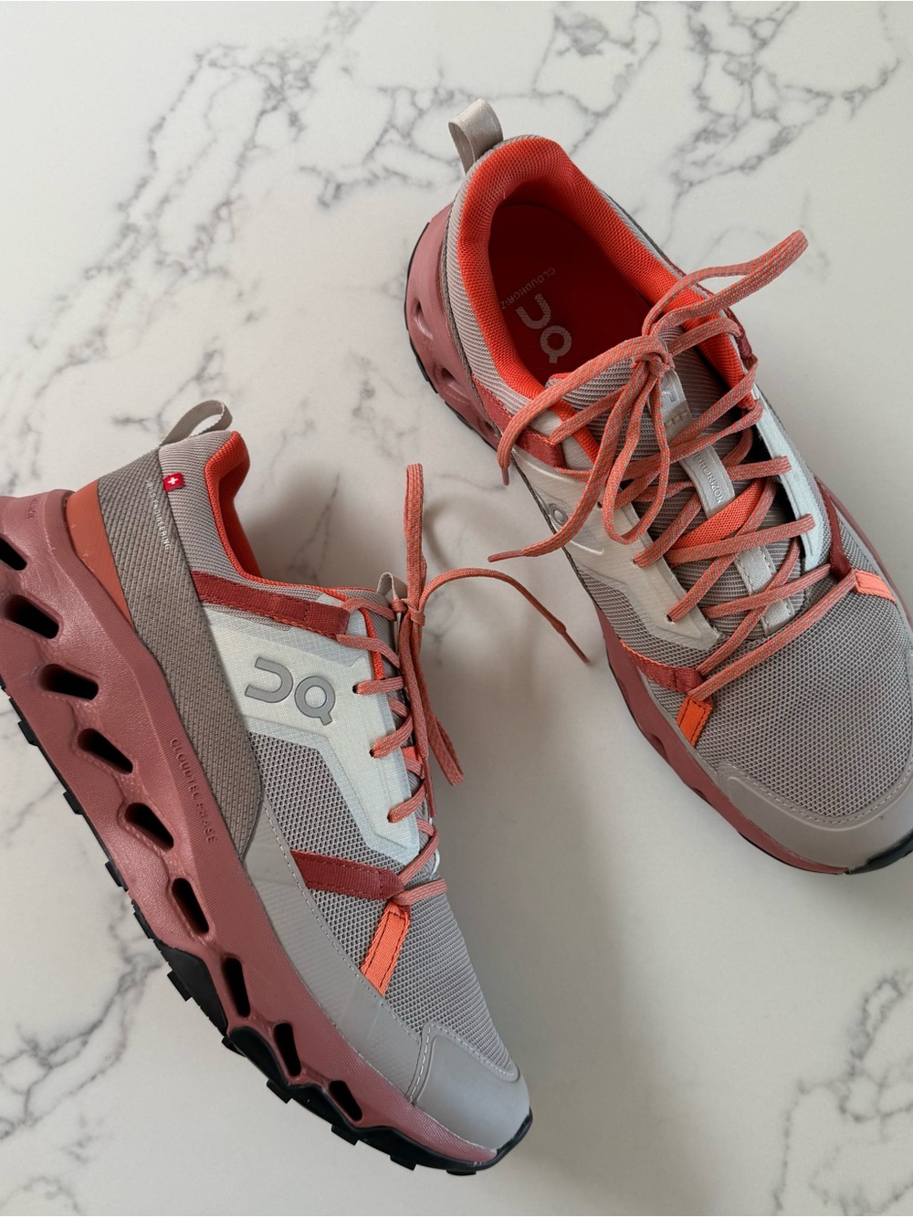 On Cloudhorizon Hiking Shoe - Fog / Mahogany - Size 10